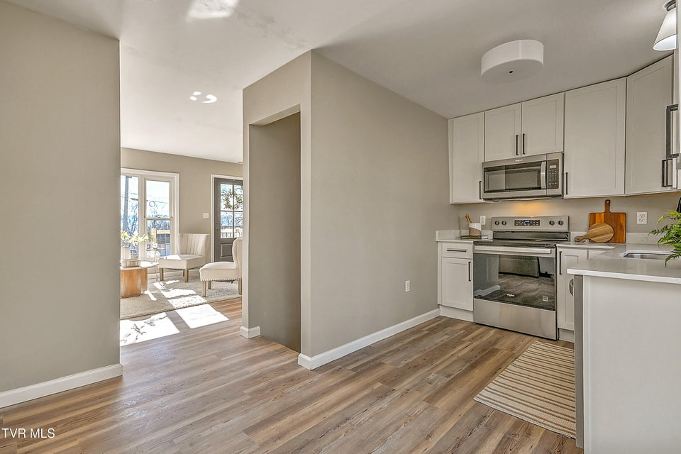 Photo #23: 3408 Cardinal Street