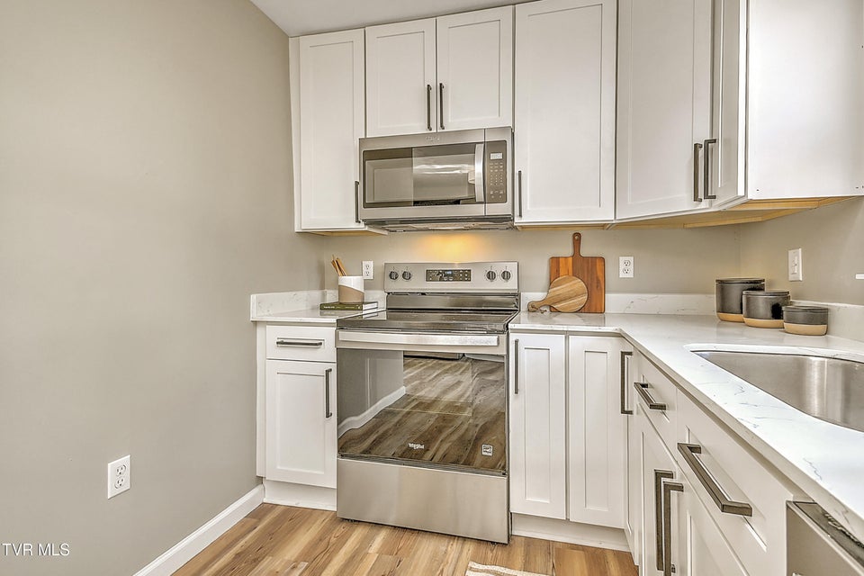 Photo #26: 3408 Cardinal Street