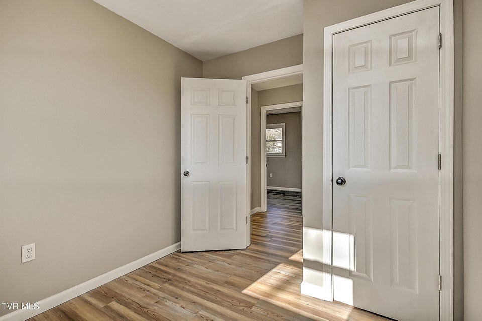 Photo #32: 3408 Cardinal Street