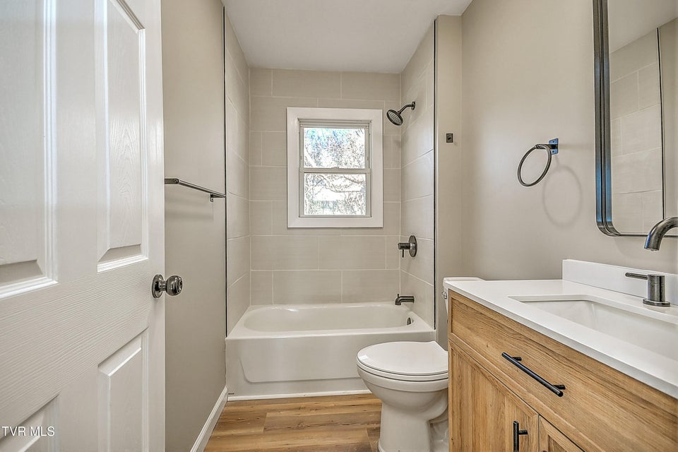 Photo #37: 3408 Cardinal Street