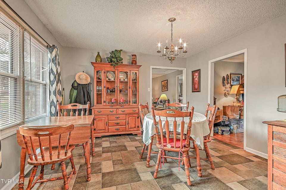 Photo #8: 270 Alders Place Extension