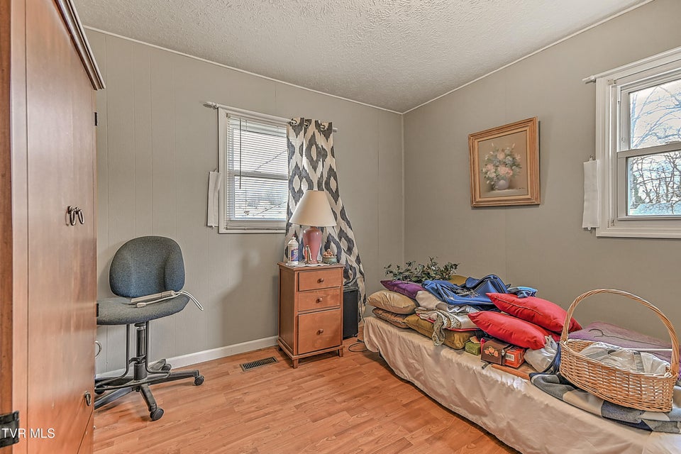 Photo #21: 270 Alders Place Extension