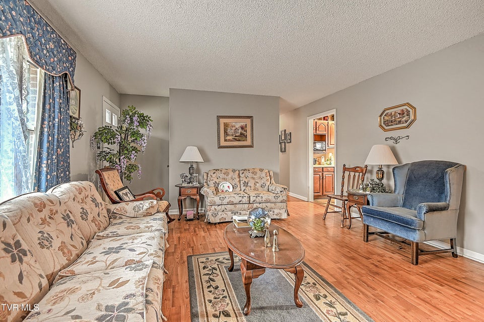 Photo #17: 270 Alders Place Extension