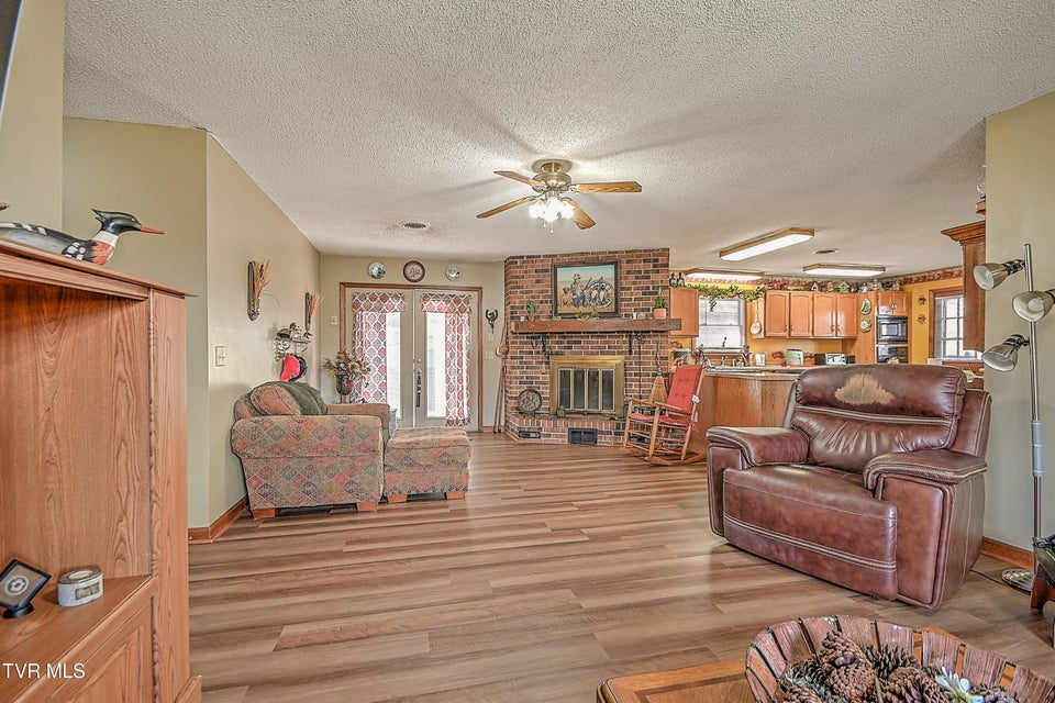 Photo #11: 423 Kendricks Hollow Road