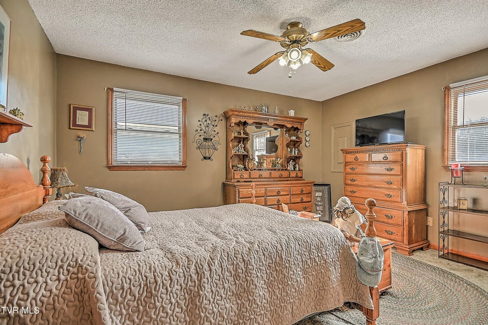 Photo #23: 423 Kendricks Hollow Road