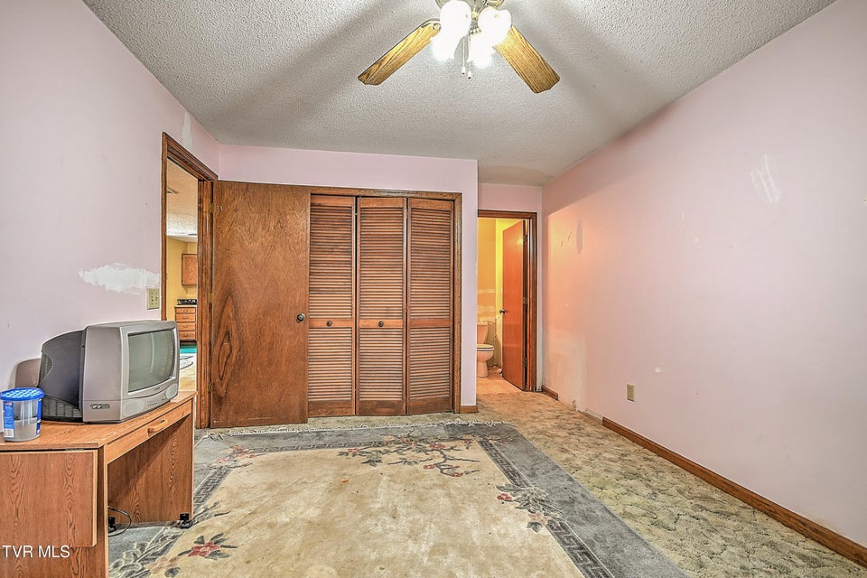 Photo #43: 423 Kendricks Hollow Road