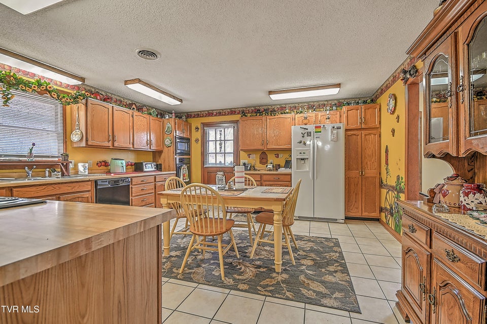 Photo #6: 423 Kendricks Hollow Road