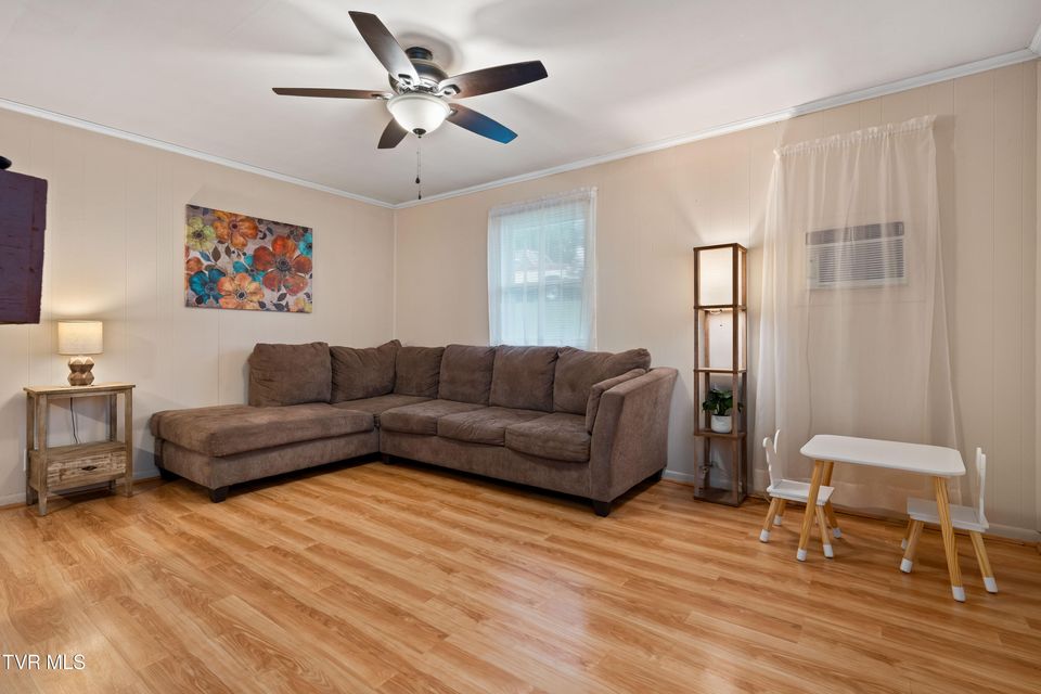 Photo #18: 119 Woodland Drive