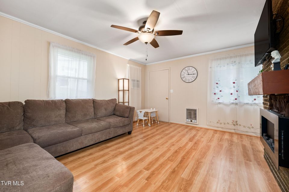 Photo #19: 119 Woodland Drive