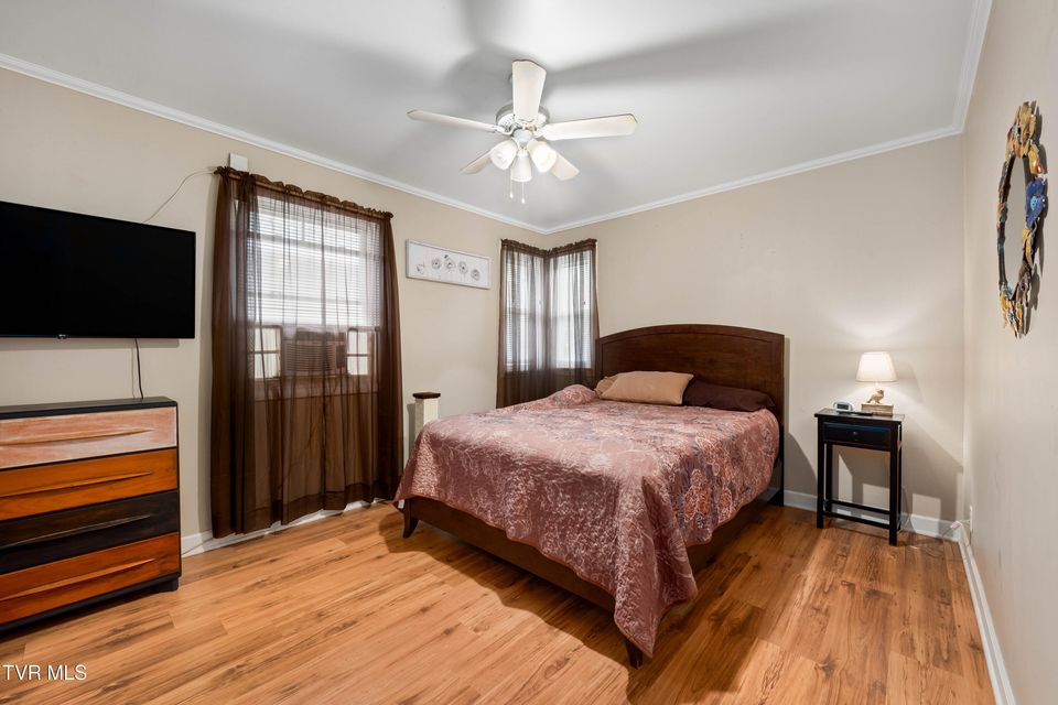 Photo #31: 119 Woodland Drive