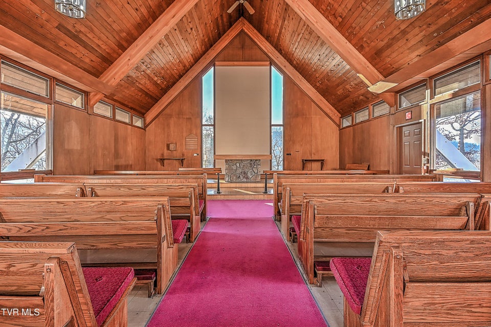 Photo #23: 607 Greenfield Place