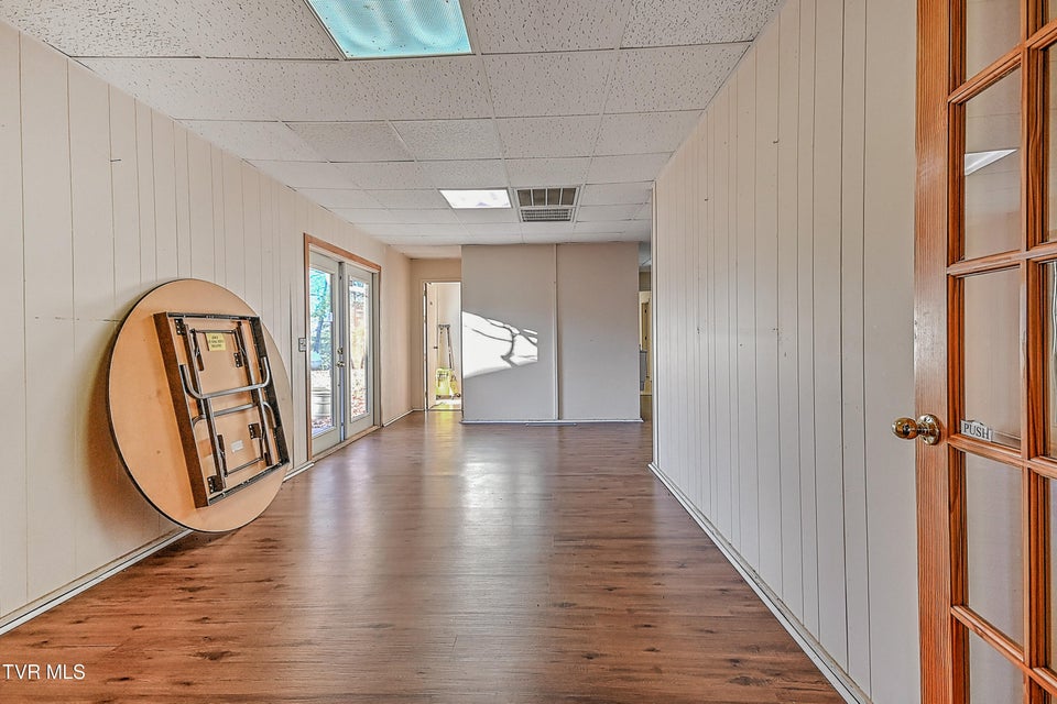 Photo #29: 607 Greenfield Place