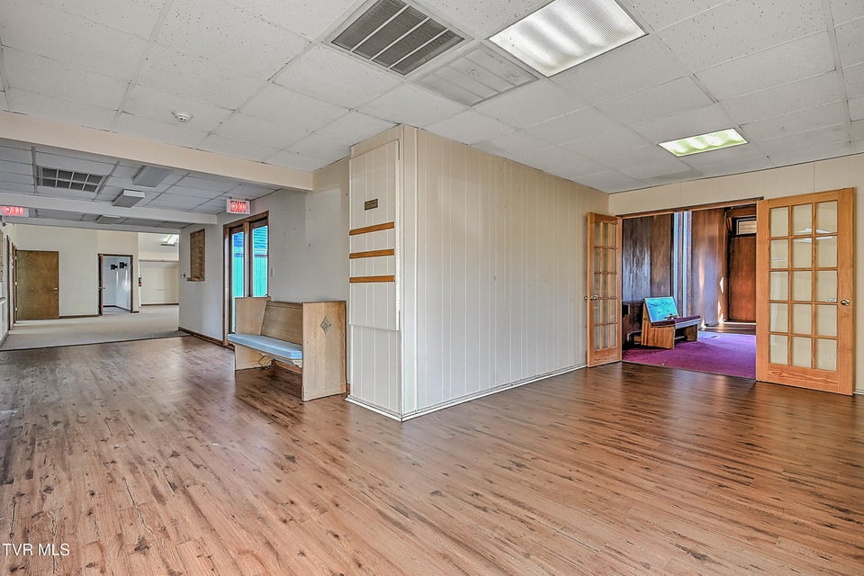 Photo #30: 607 Greenfield Place