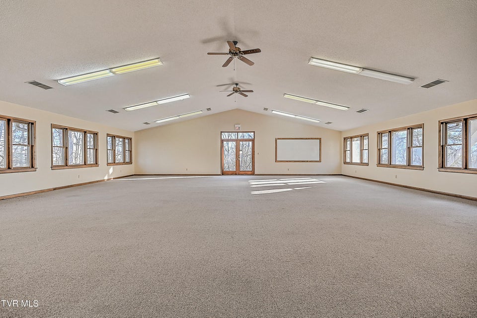 Photo #54: 607 Greenfield Place