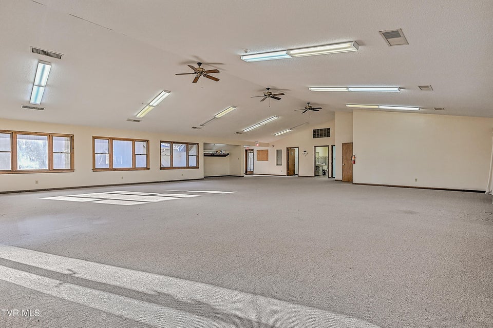 Photo #56: 607 Greenfield Place