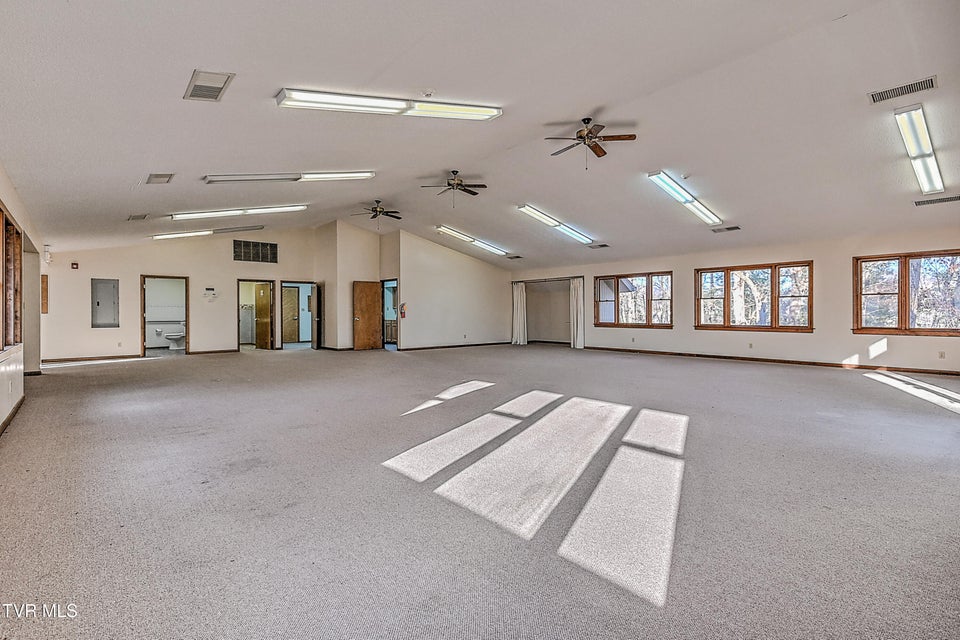 Photo #58: 607 Greenfield Place