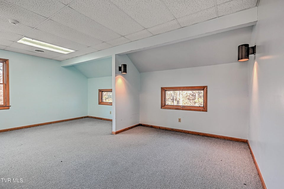 Photo #62: 607 Greenfield Place