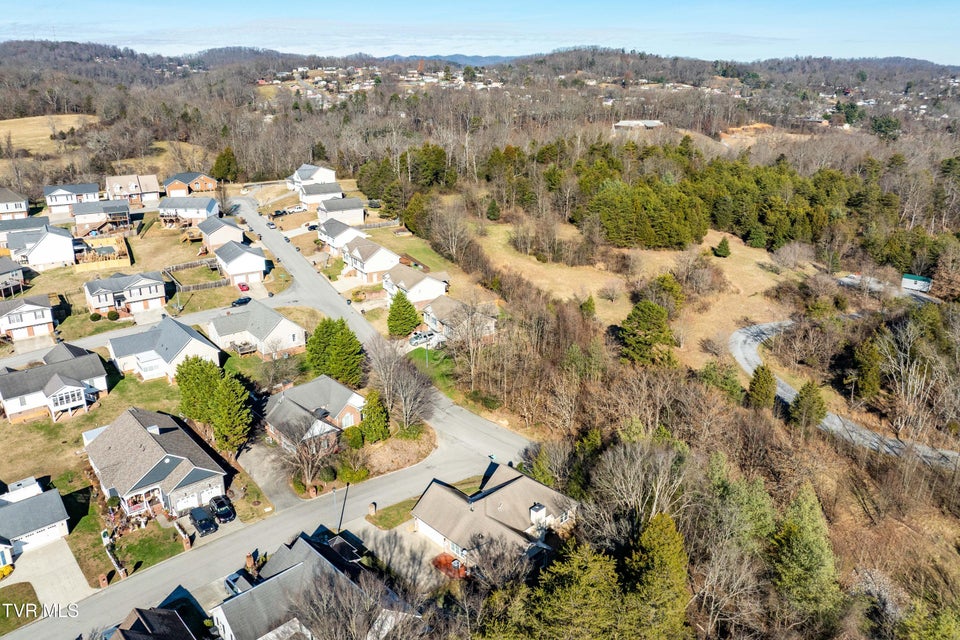 Photo #50: 101 Boulder Court