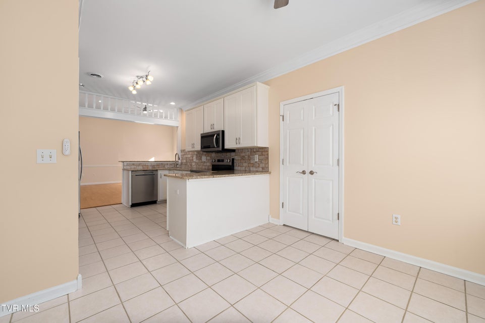 Photo #20: 101 Boulder Court