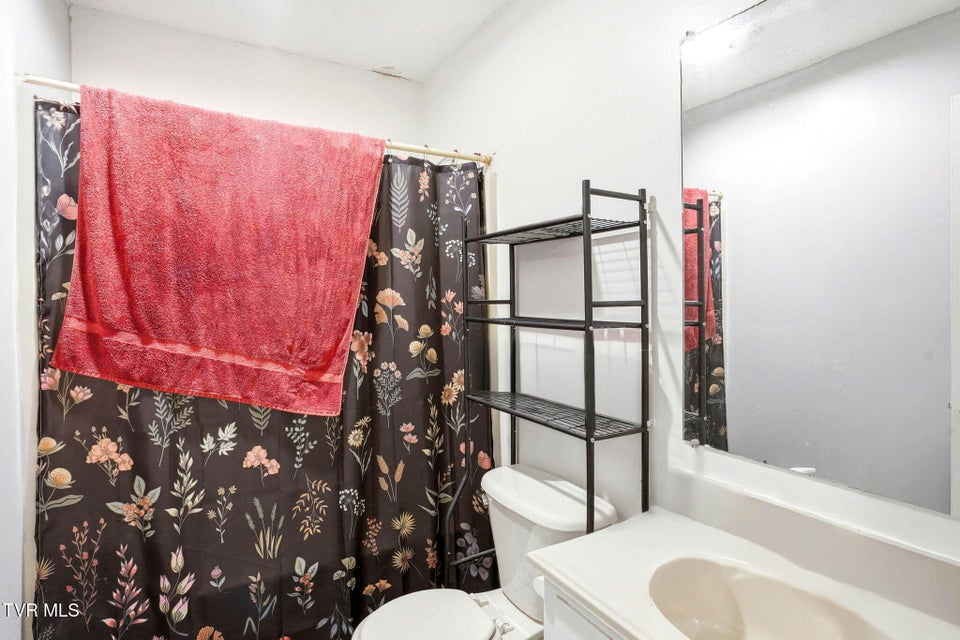 Photo #24: 8703 Highway 19E 