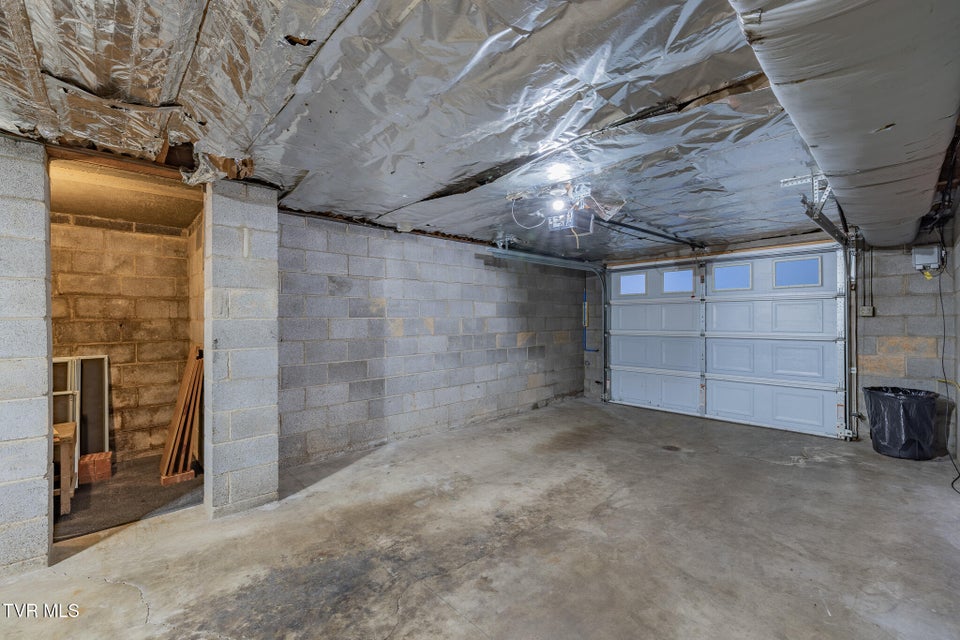 Photo #27: 532 Bays View Rd 