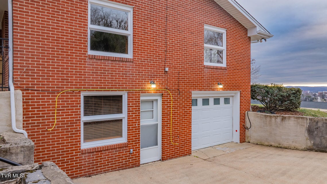 Photo #36: 532 Bays View Rd 