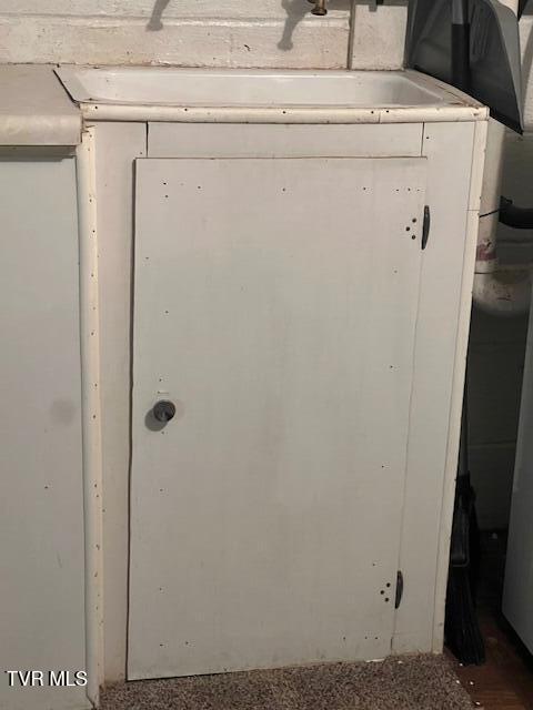 Photo #15: 8 Hemlock Street