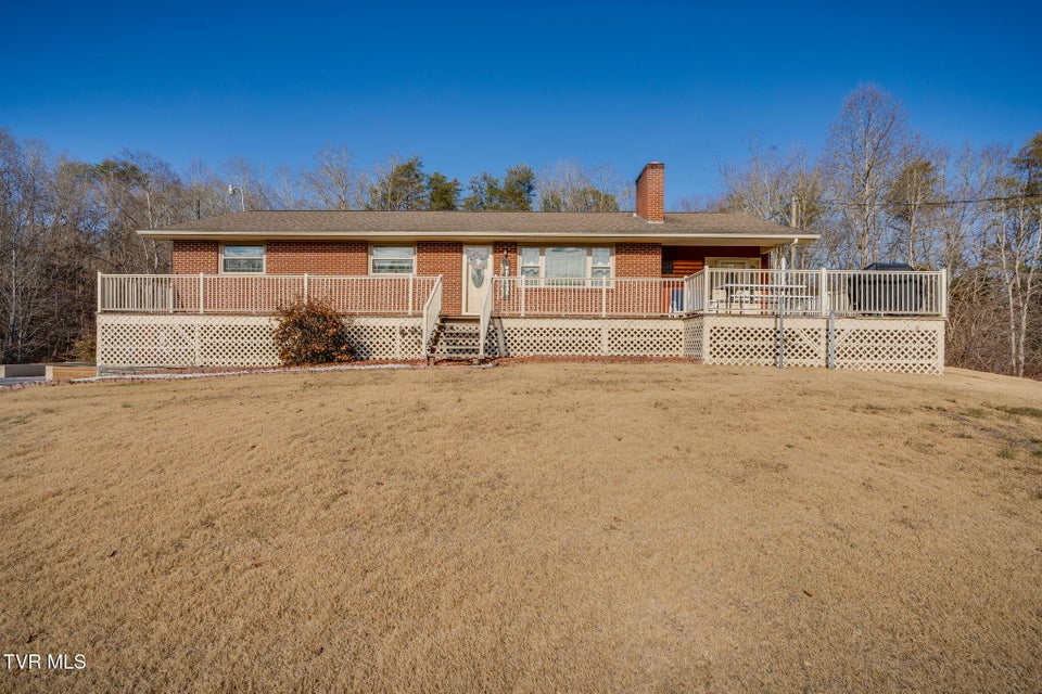 Photo #4: 186 Ridgewood Drive 