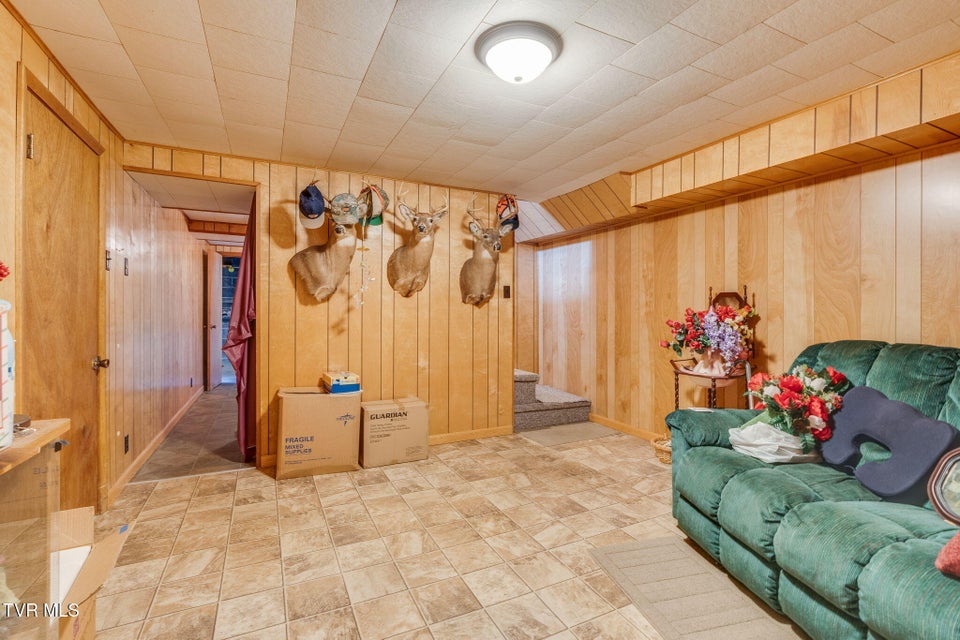 Photo #26: 186 Ridgewood Drive 