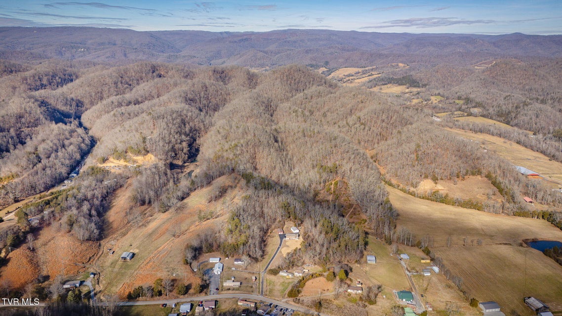 Photo #40: 186 Ridgewood Drive 