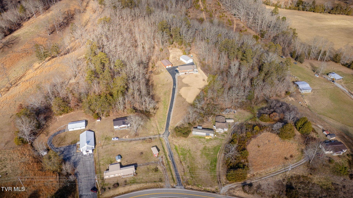 Photo #41: 186 Ridgewood Drive 