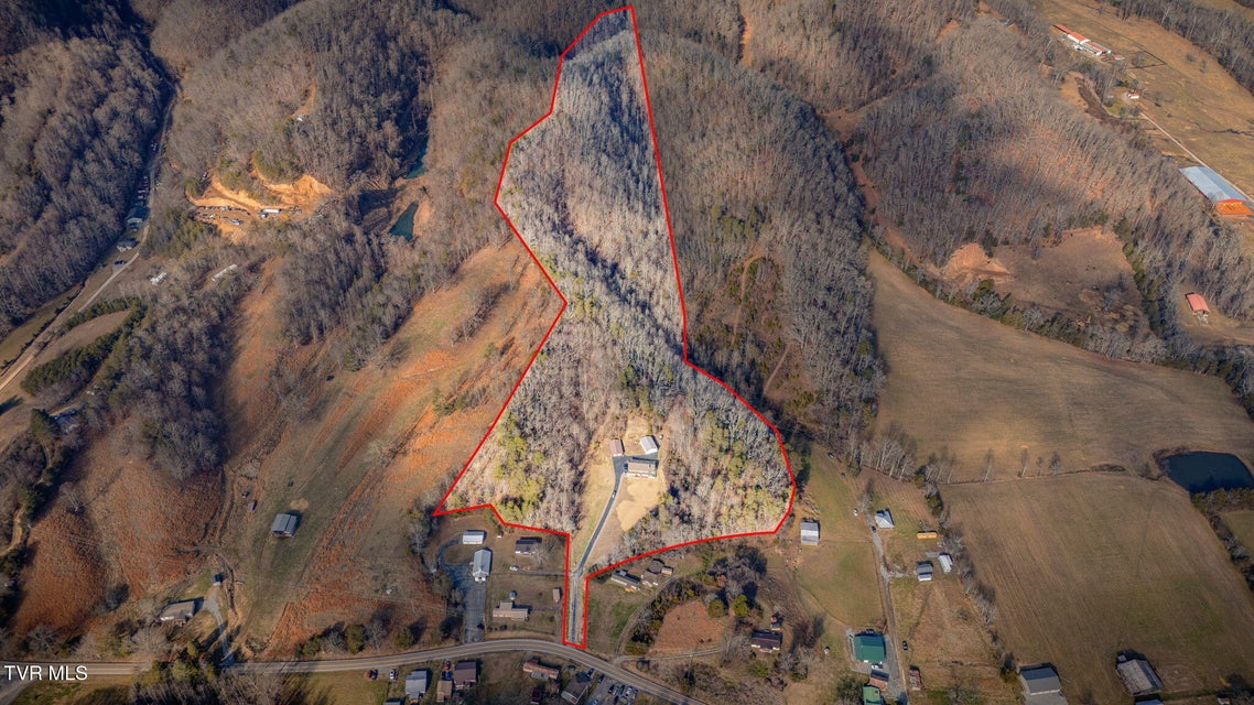 Photo #43: 186 Ridgewood Drive 