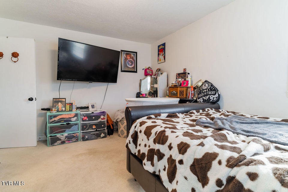 Photo #8: 574 Matson Road