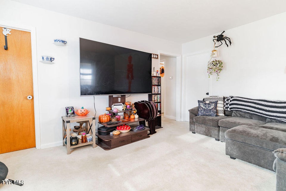 Photo #4: 574 Matson Road