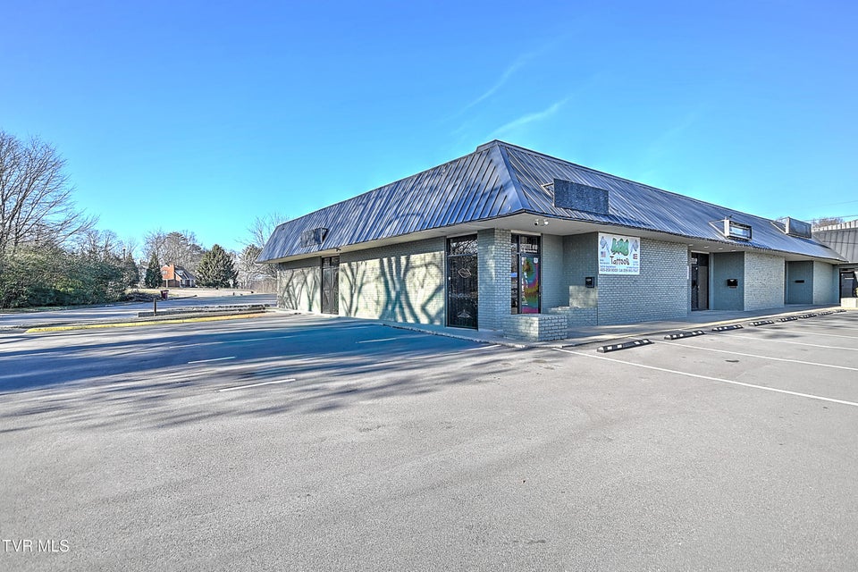 Photo #58: 701 Market Street