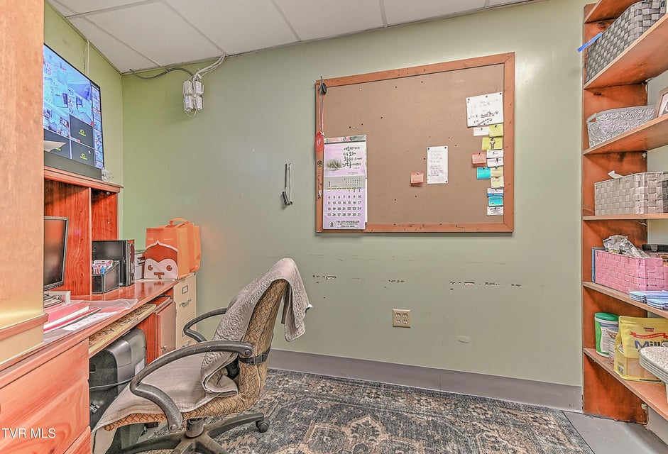 Photo #17: 701 Market Street