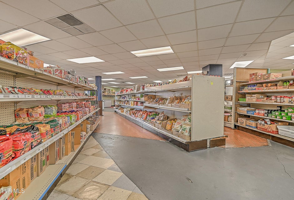 Photo #19: 701 Market Street