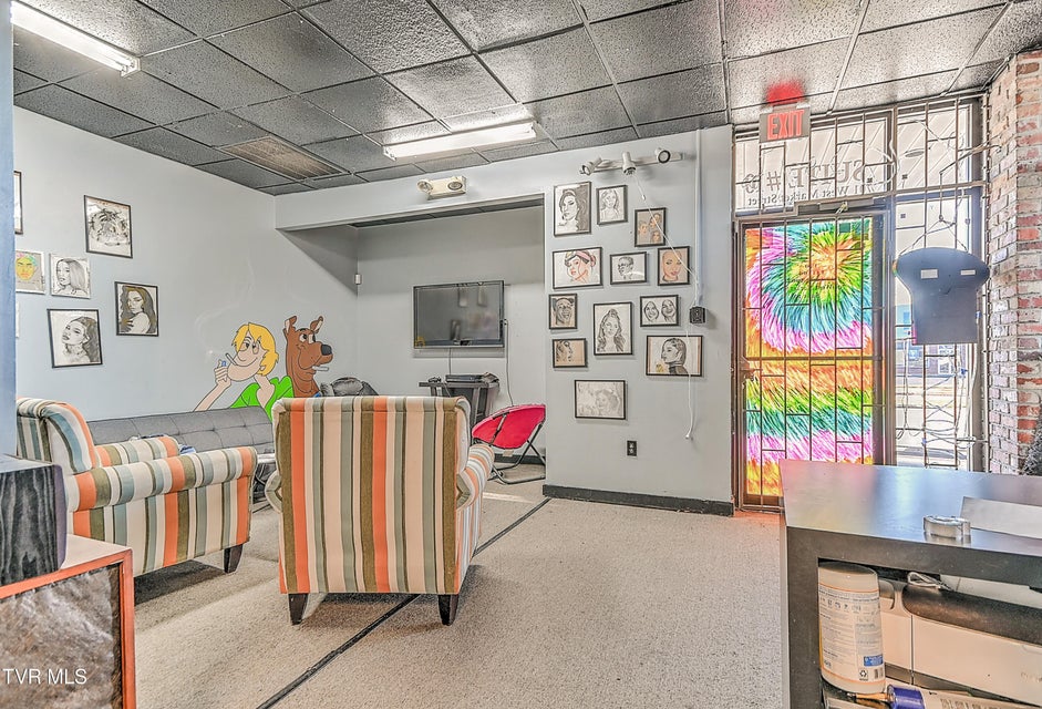 Photo #61: 701 Market Street