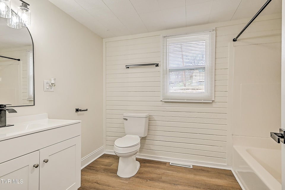 Photo #25: 612 Union Hill Street