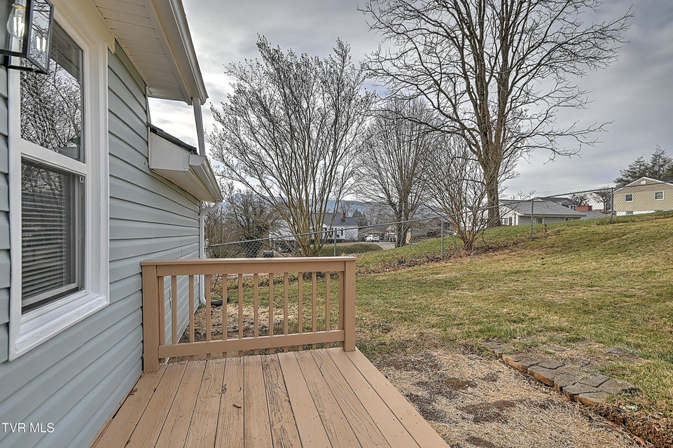 Photo #32: 612 Union Hill Street