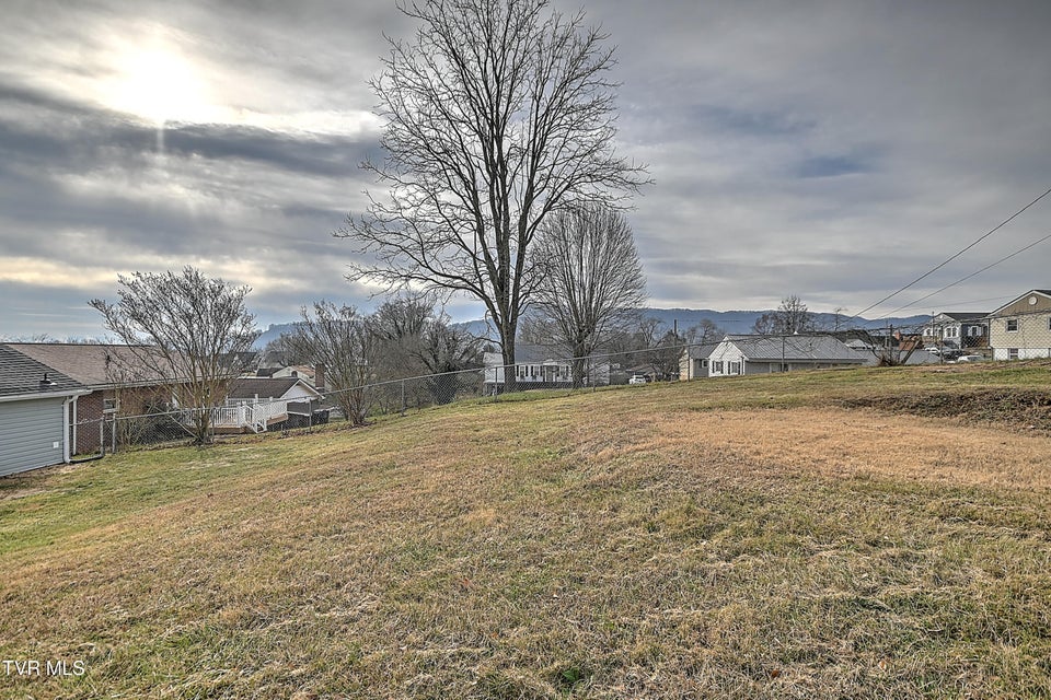 Photo #34: 612 Union Hill Street