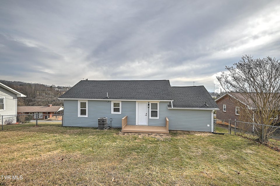 Photo #37: 612 Union Hill Street