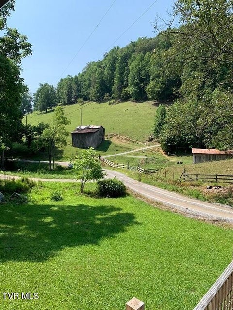 Photo #23: 598 Hortons Summit Road