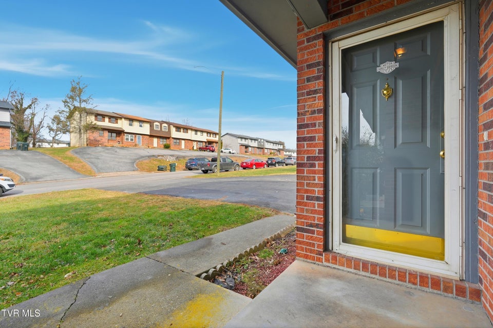 Photo #6: 161 Oakcrest Circle