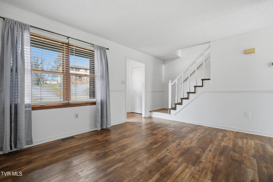 Photo #9: 161 Oakcrest Circle