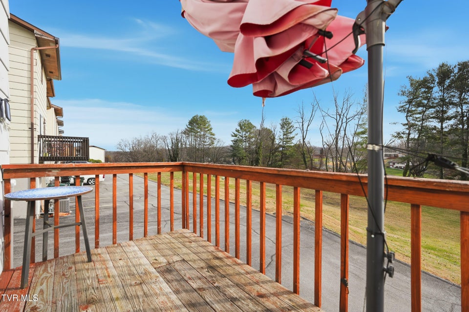 Photo #25: 161 Oakcrest Circle