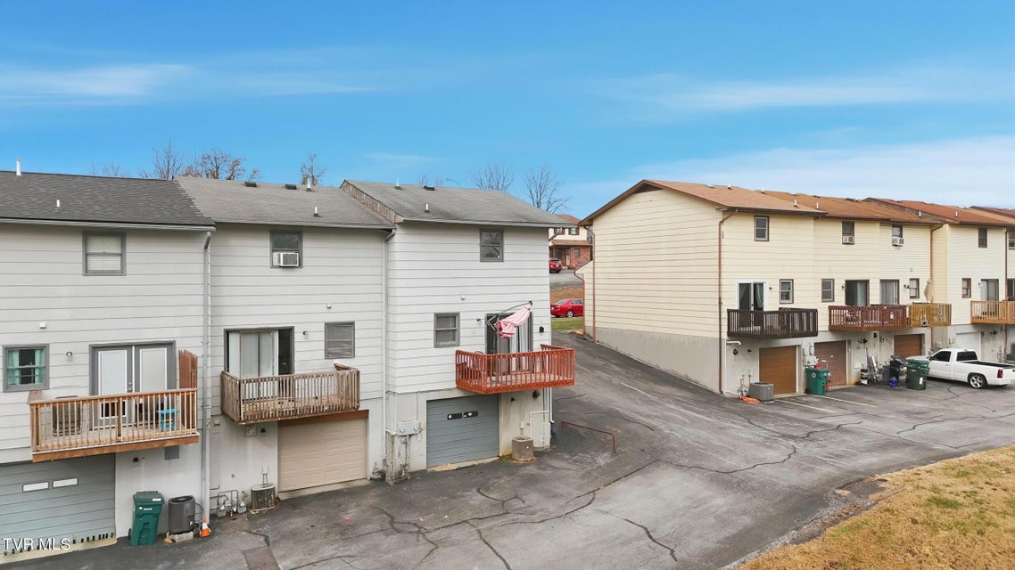 Photo #27: 161 Oakcrest Circle