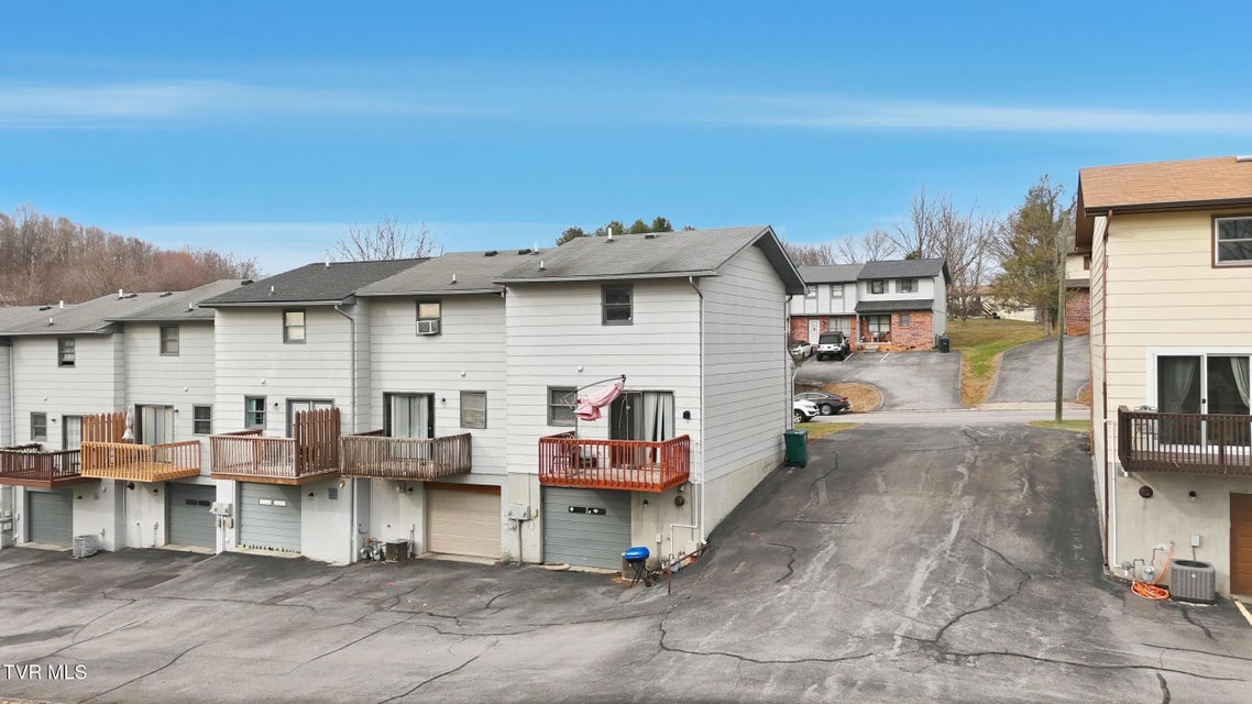 Photo #28: 161 Oakcrest Circle