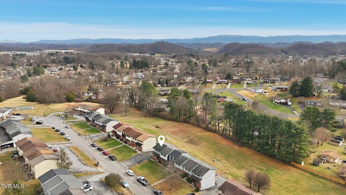 Photo #31: 161 Oakcrest Circle