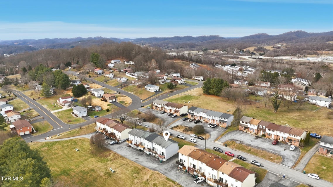 Photo #34: 161 Oakcrest Circle